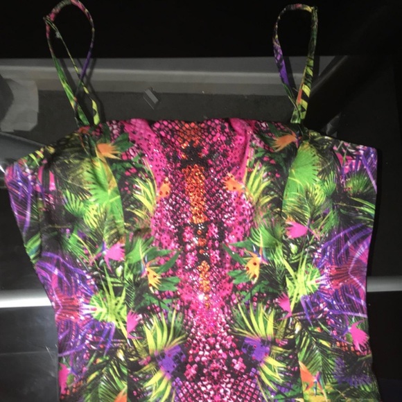 Genese London Tropical Satin Dress with colourful rhinestone detailing Small 4US - Picture 4 of 17